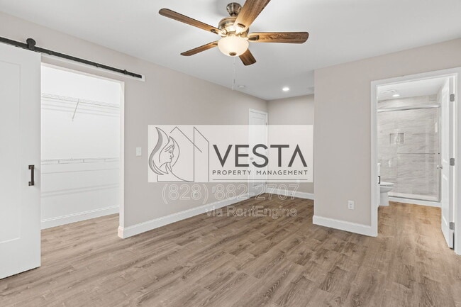 Building Photo - 44 Rosemary Rd