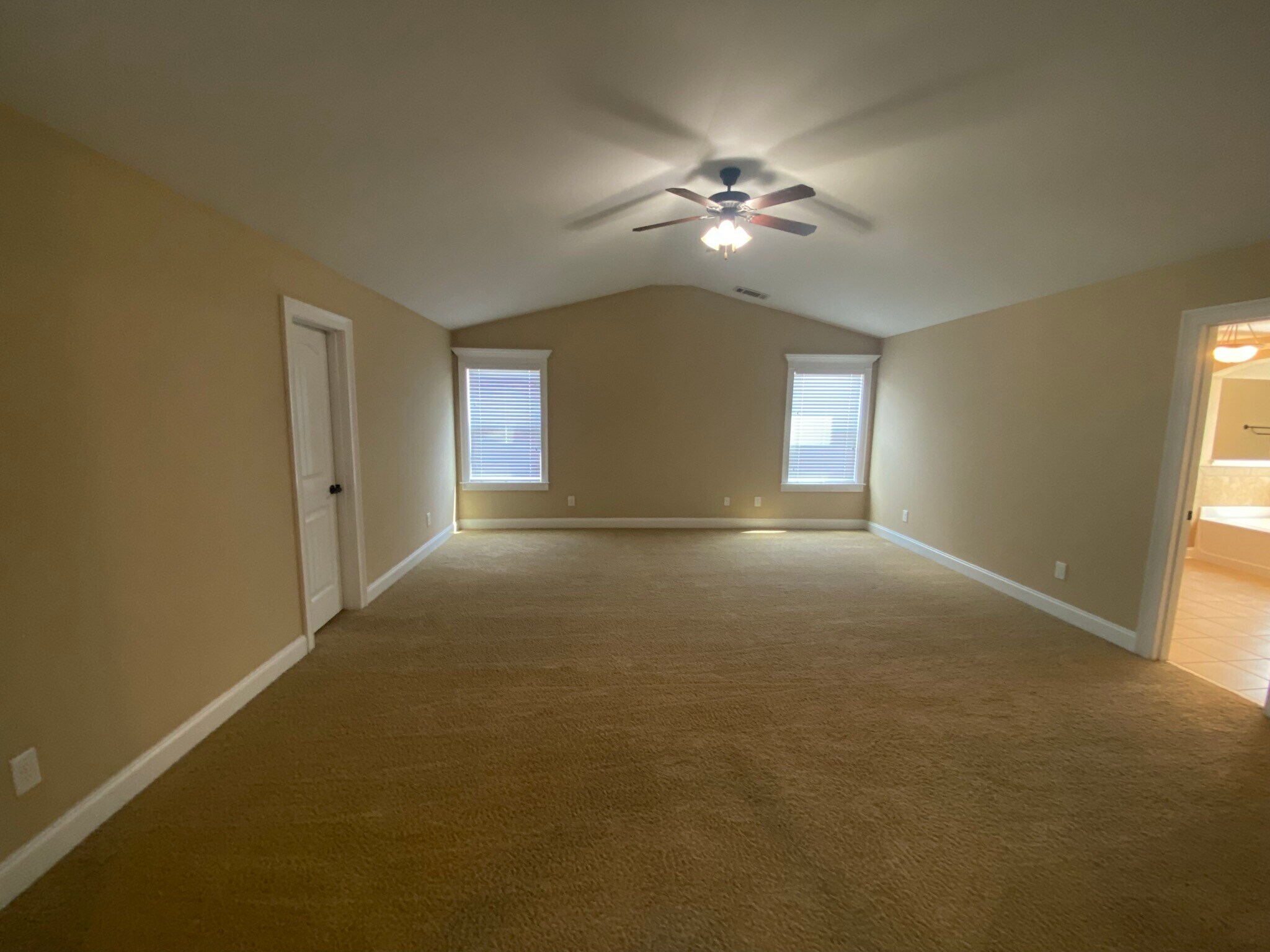 Building Photo - 319 Haywood Dr