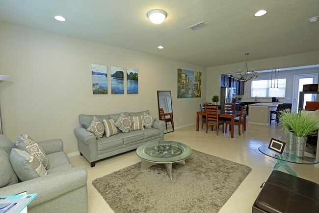 Building Photo - 5151 Caspian St