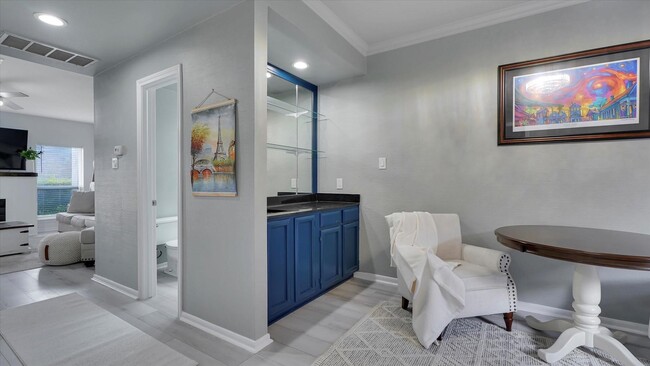 Building Photo - 2608 Bering Dr