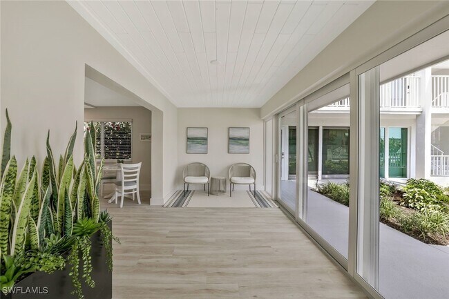 Building Photo - 354 Harbour Dr