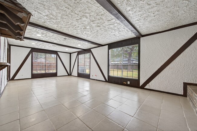 Building Photo - 5414 Spanish Oak Dr