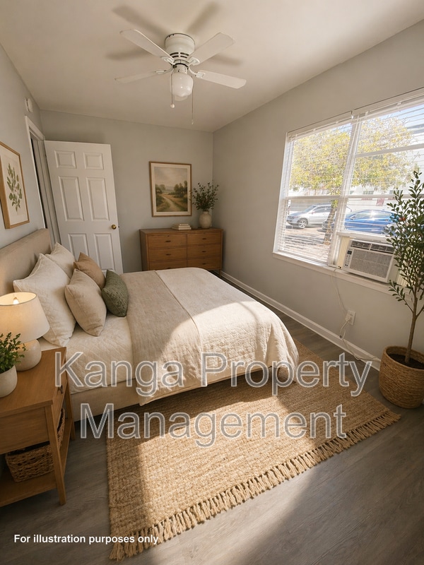 Building Photo - 912 11th Ave N