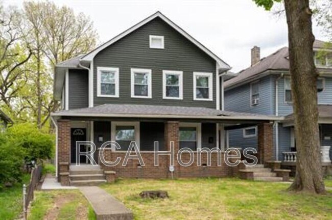 Primary Photo - 1115 N Oxford St
