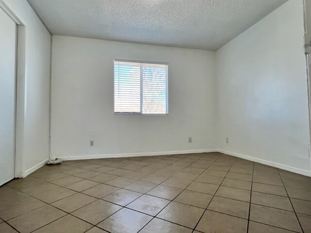 Master Bedroom - 58785 Barron Dr