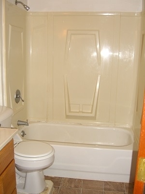 Building Photo - 403 Ellen Ave