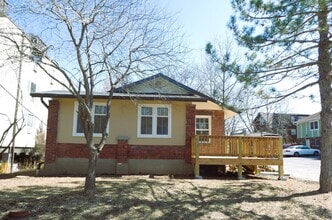 Building Photo - 2 Bed 1.5 Bath House near Boone Hospital