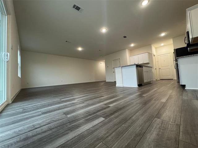 Building Photo - 6089 Mojave Dr