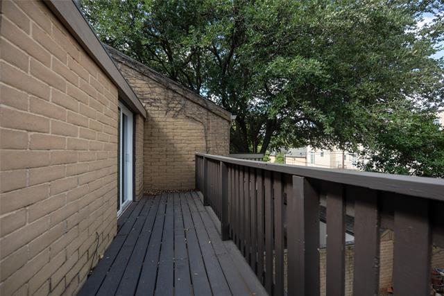 Building Photo - 4319 Travis St
