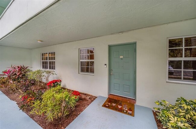 Building Photo - 903 Cypress Grove Dr