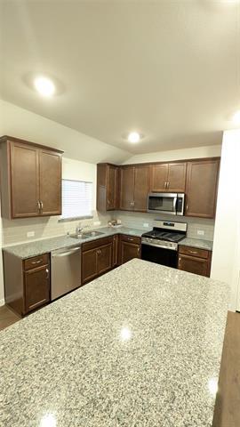 Building Photo - 5005 Vly Frg Dr