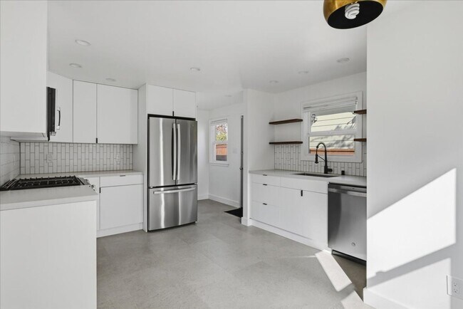 Building Photo - 4303 Baker Ave NW
