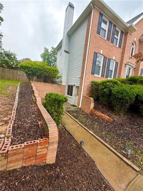 Building Photo - 330 Winding Rose Ln