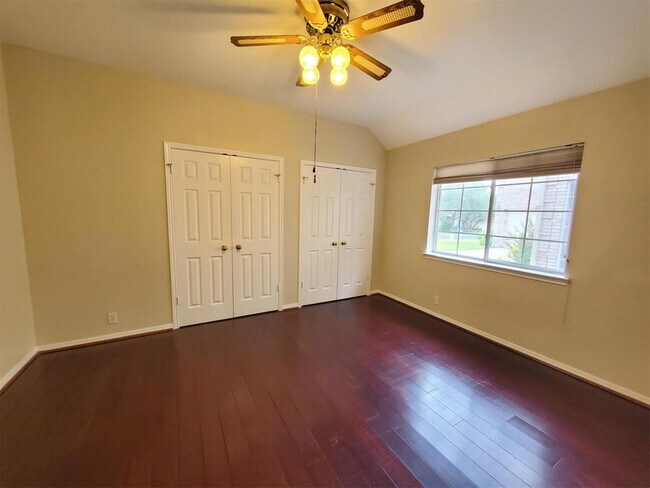 Building Photo - 11000 Rio Vista Dr