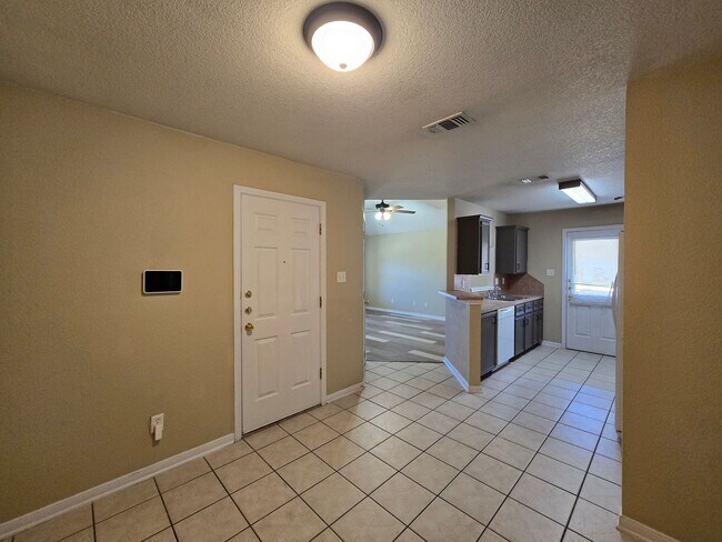 Building Photo - 3804 Littleleaf Ct