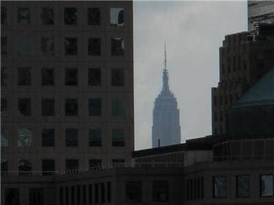 Building Photo - 333 333