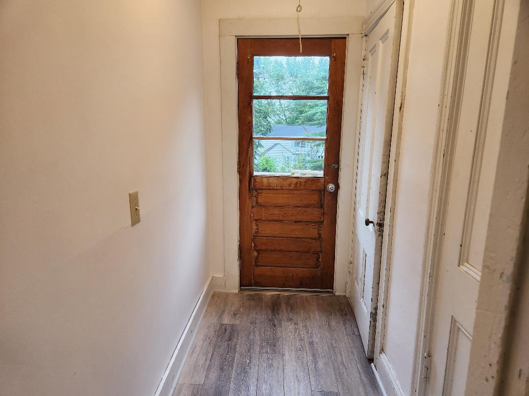 Entrance to deck - 261 Elm St