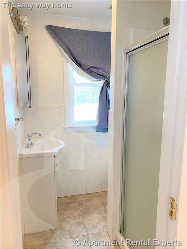 Building Photo - 167 Harvard St