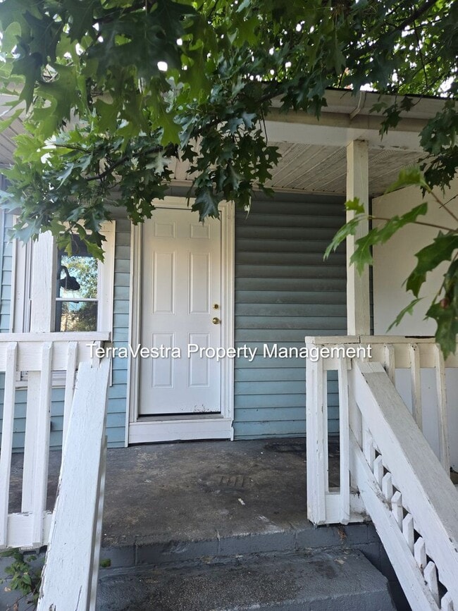Building Photo - Single Family in Millville!