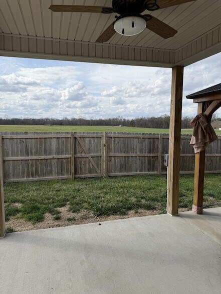 Building Photo - 4417 Hoboken Wy