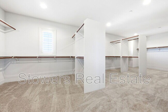 Building Photo - 3315 Ashbourne Cir