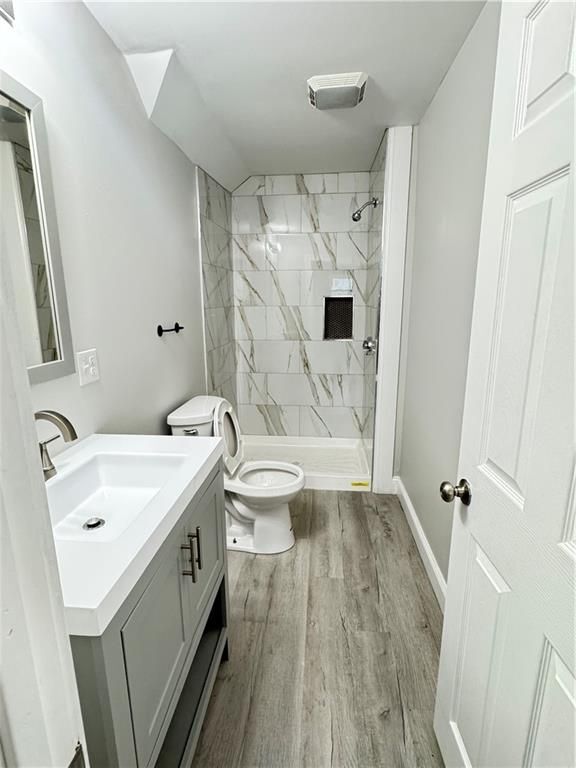 Building Photo - 199 Waldo St