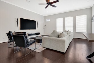 Building Photo - 2815 King's Retreat Cir