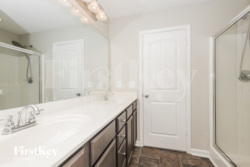 Building Photo - 3322 Willingham Run