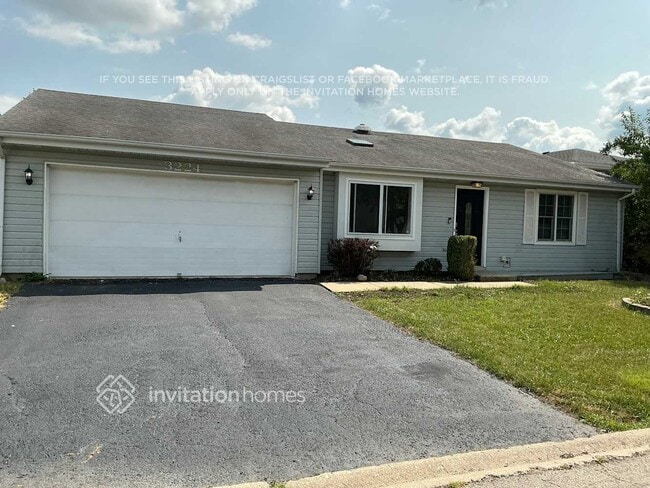 Building Photo - 3224 Windsor Ln
