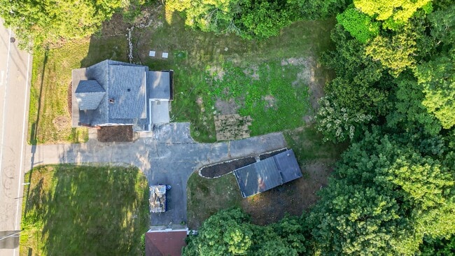 Building Photo - 4BR Home in Hopkinton MA | Rent or Rent-to-Own Option