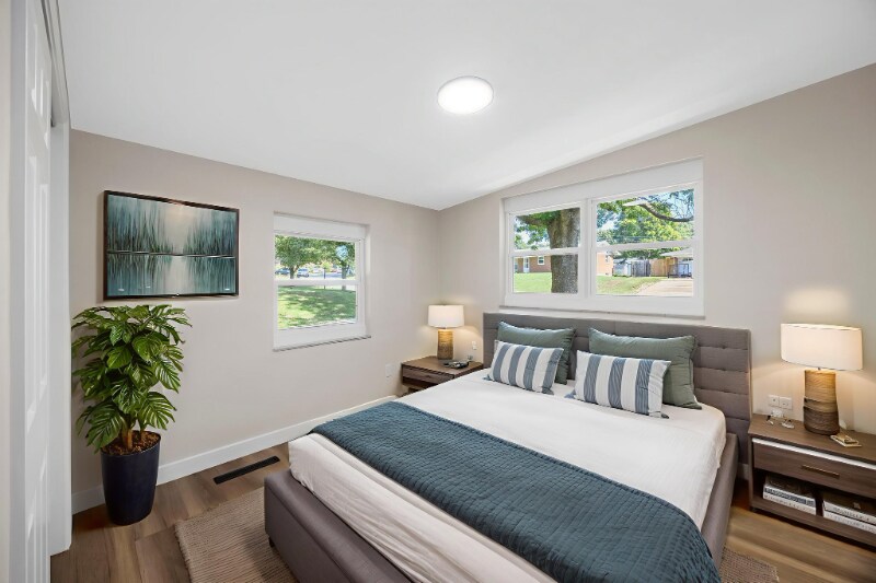 Building Photo - 57 Cheshire Dr