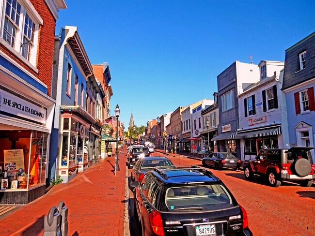 Building Photo - 908 Berwick Dr