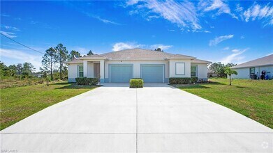 Building Photo - 851 Bedford Dr