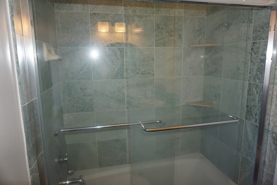 Building Photo - 7633 Enfield Ave