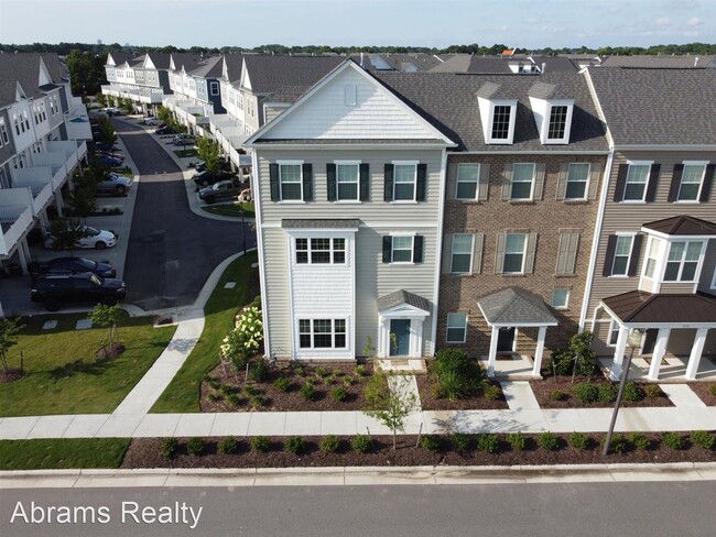 Building Photo - 3 br, 2.5 bath House - 4164 Beckenham Blvd