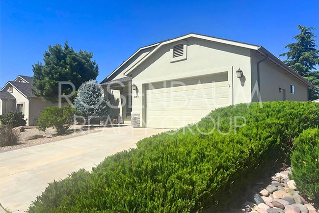 Primary Photo - Beautiful 3-bedrooms, 2-baths home in the ...