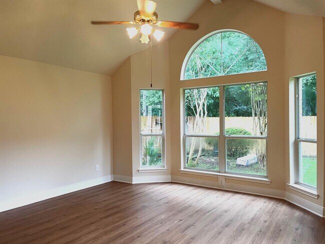 Building Photo - 14615 Wressell Dr