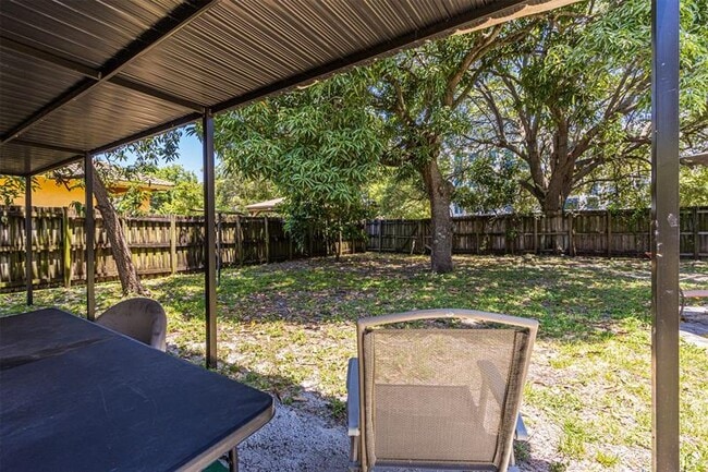 Building Photo - 508 NW 8th Ave