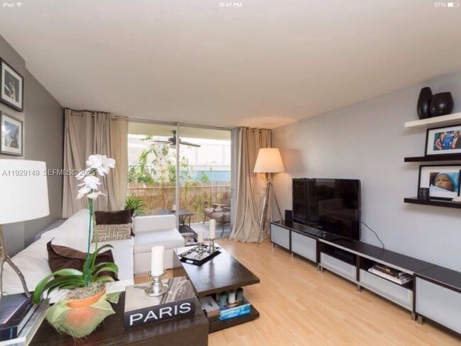 Building Photo - 947 Lenox Ave.