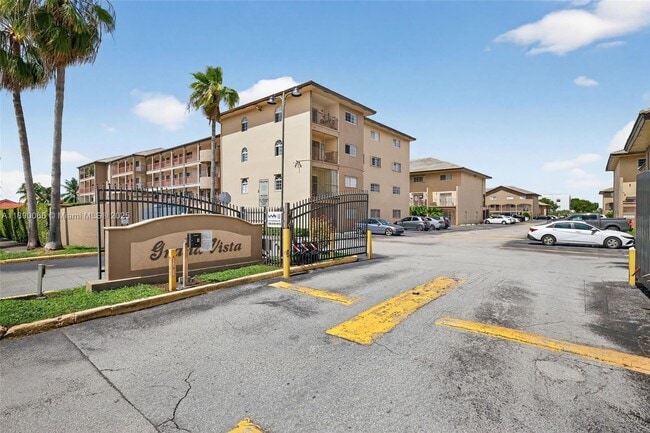 Building Photo - 8851 NW 119th St