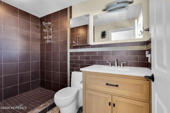 Building Photo - 326 Cutter Ln