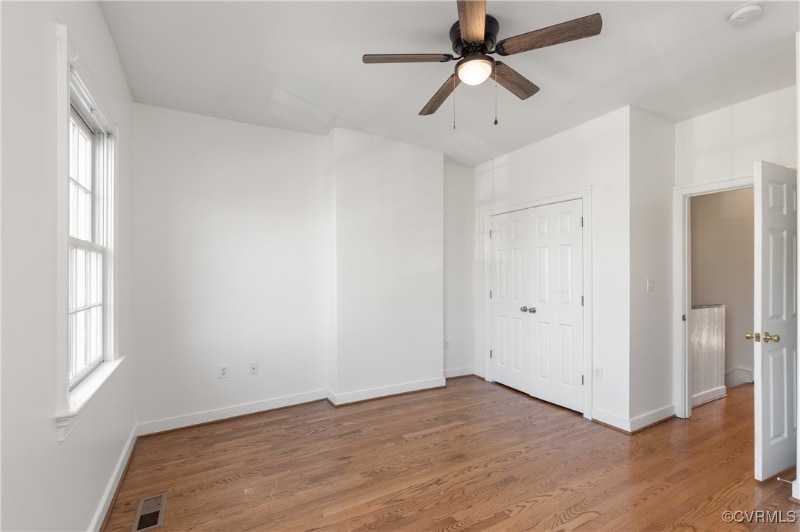 Building Photo - 1513 W Cary St