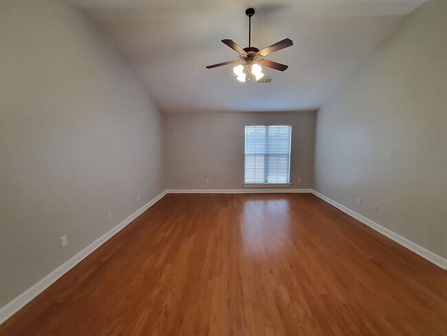 Building Photo - 8898 Rasco Hills Cove