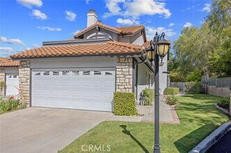 Building Photo - 5974 Ruthwood Dr