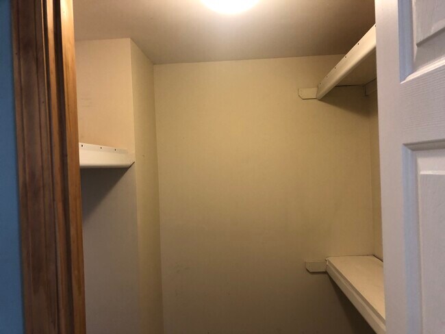 Walk-In Master Closet - 3345 Inman st