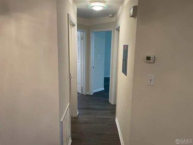 Building Photo - 181 Blew Ct