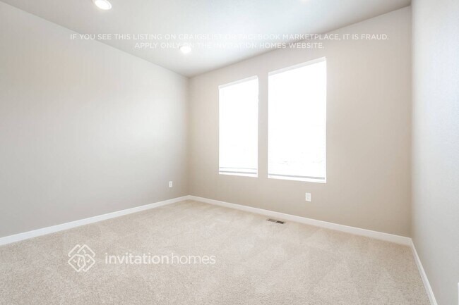 Building Photo - 422 Elbert St