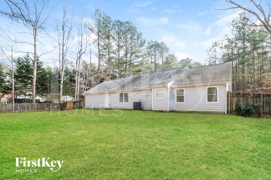 Building Photo - 388 Scenic Ln