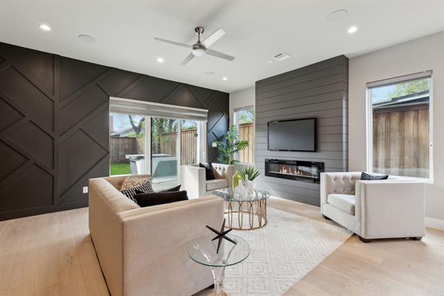 Building Photo - 2228 Wycliff Ave