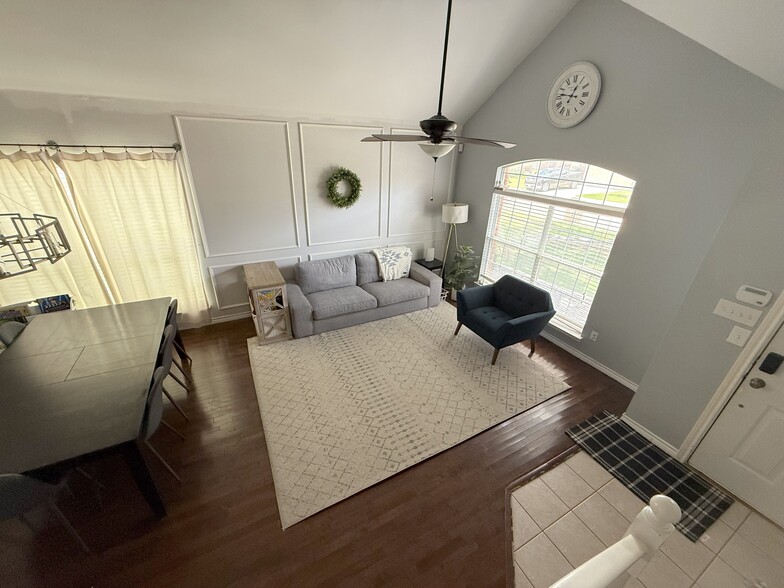 Building Photo - 3006 Quail Holw